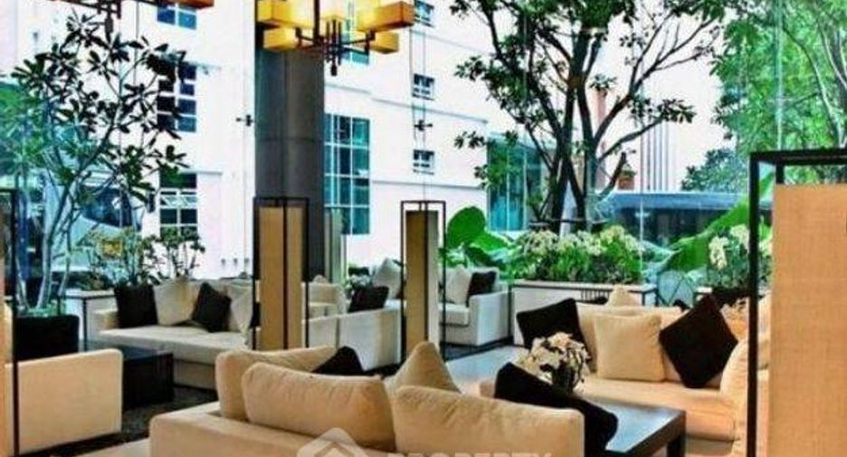 For rent 2 bedrooms condo in Pathum Wan, Bangkok