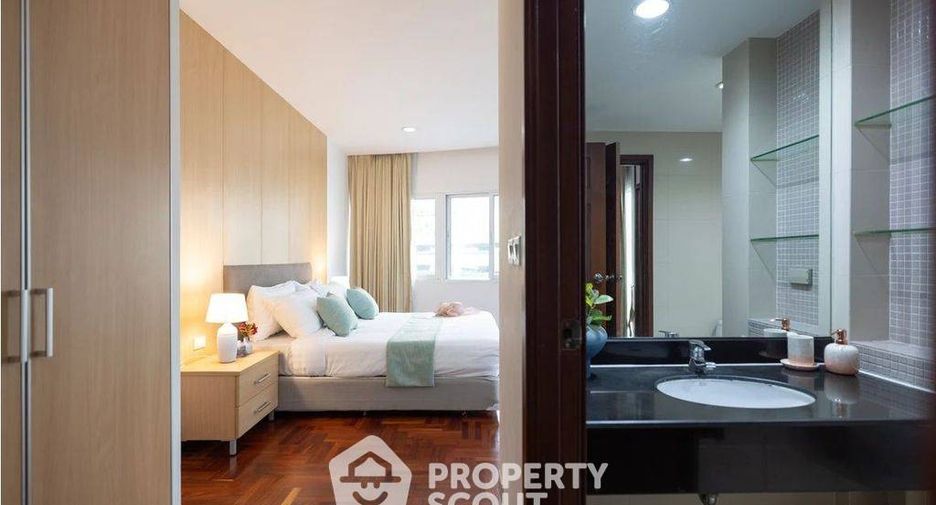For rent 2 bedrooms apartment in Khlong Toei, Bangkok