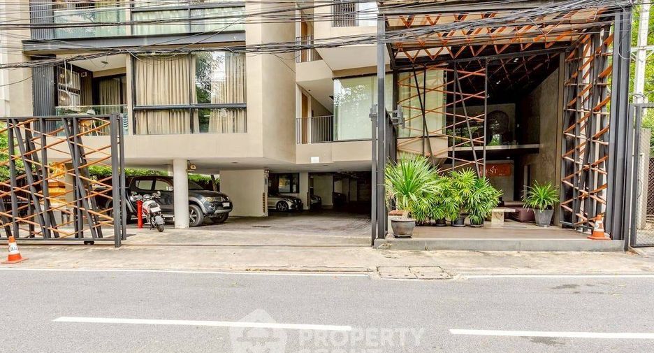 For rent 1 bed condo in Watthana, Bangkok