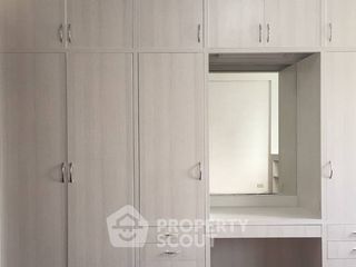 For rent 3 ベッドルーム apartment in Khlong Toei, Bangkok