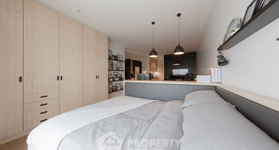 For rent 1 bed condo in Yan Nawa, Bangkok