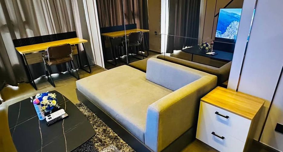 Condo en alquiler de 1 habitaciones en Bang Rak, Bangkok