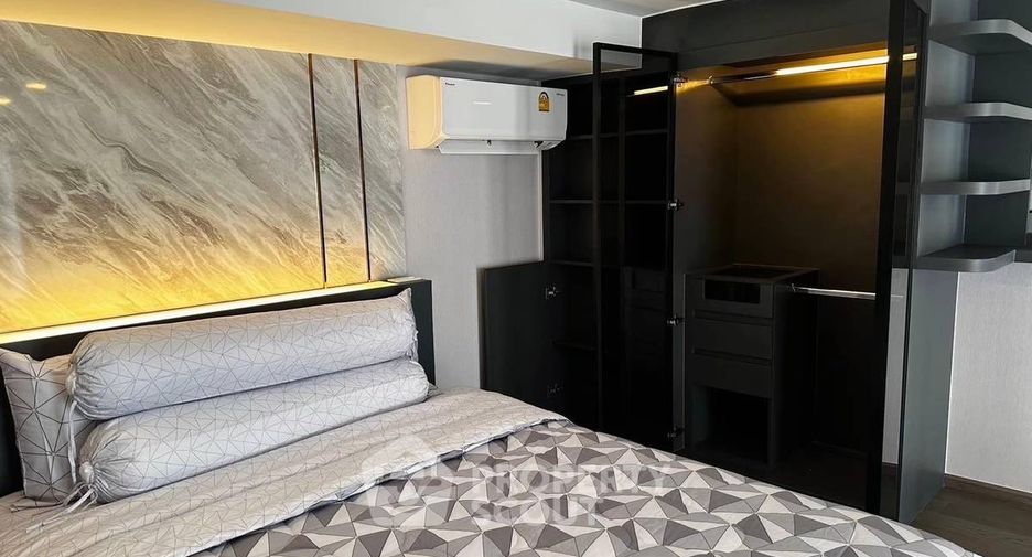 Condo en alquiler de 1 habitaciones en Bang Rak, Bangkok