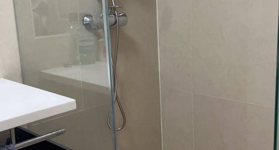 Wohnung zur Miete mit 2 Zimmer in Sathon, Bangkok