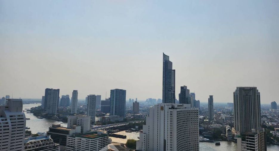 Condo en alquiler de 1 habitaciones en Bang Rak, Bangkok