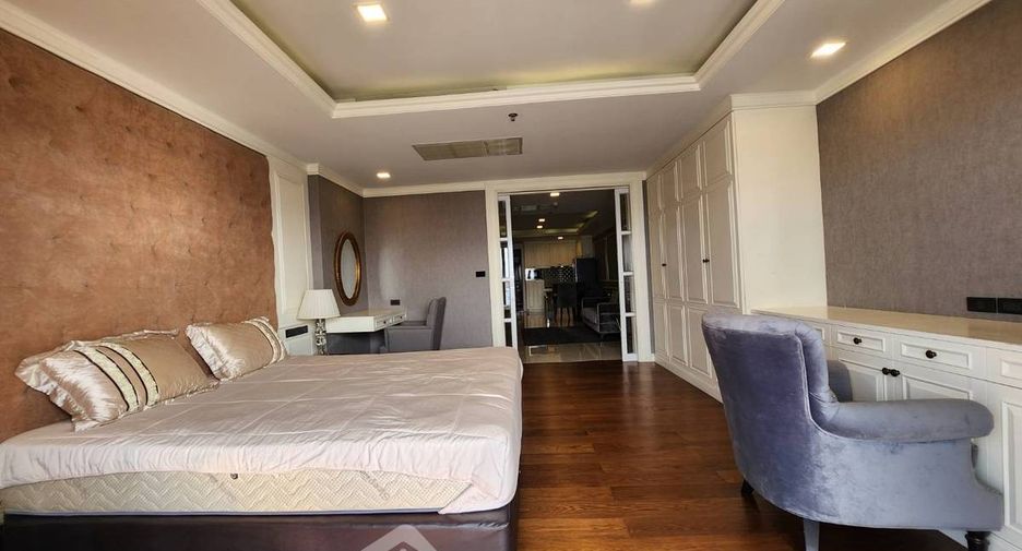 Condo en alquiler de 1 habitaciones en Bang Rak, Bangkok