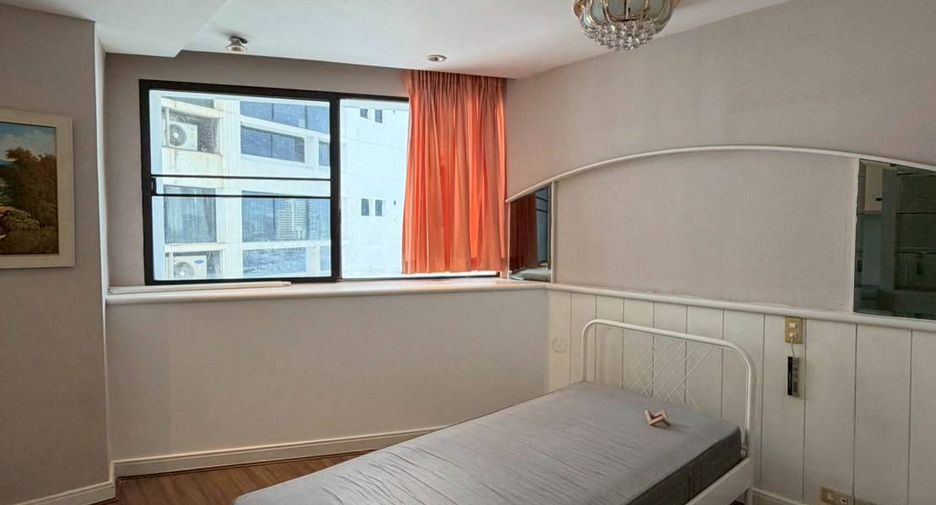 Wohnung zur Miete mit 3 Zimmer in Khlong Toei, Bangkok