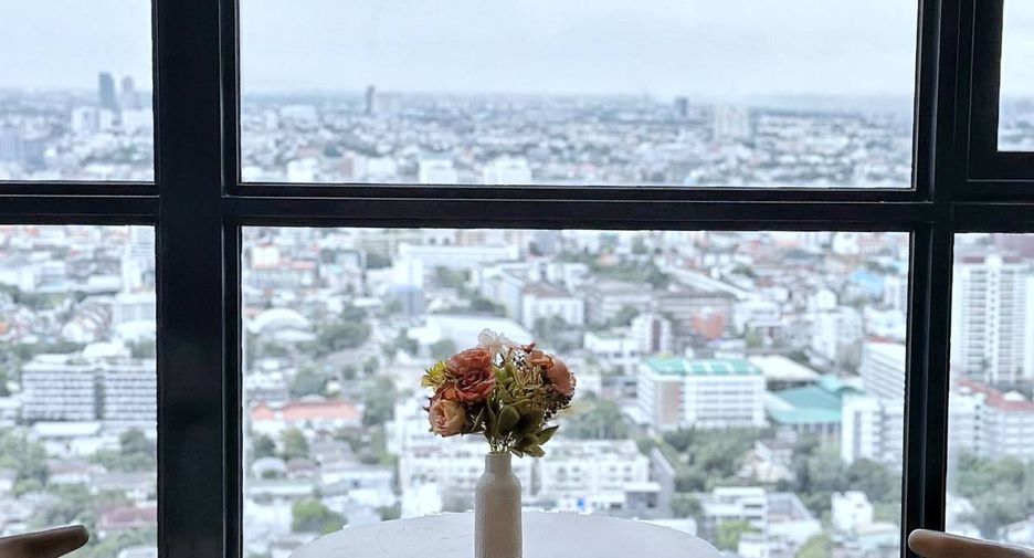 Condo en alquiler de 2 habitaciones en Watthana, Bangkok