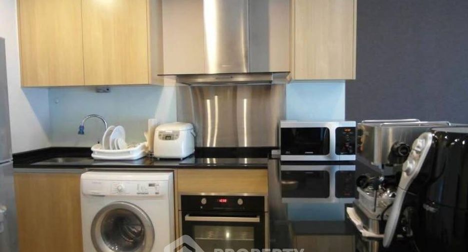 For rent 2 ベッドルーム condo in Sathon, Bangkok
