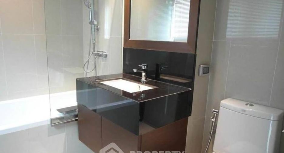 For rent 2 ベッドルーム condo in Sathon, Bangkok