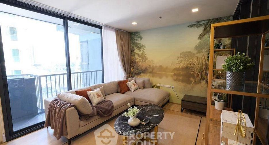For rent 3 bedrooms condo in Ratchathewi, Bangkok