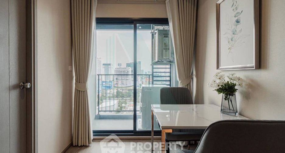 Condo en alquiler de 1 habitaciones en Huai Khwang, Bangkok