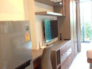 For rent 1 bed condo in Bang Rak, Bangkok