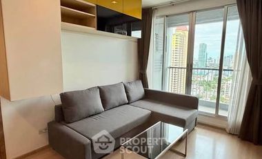 For rent 2 bedrooms condo in Phaya Thai, Bangkok