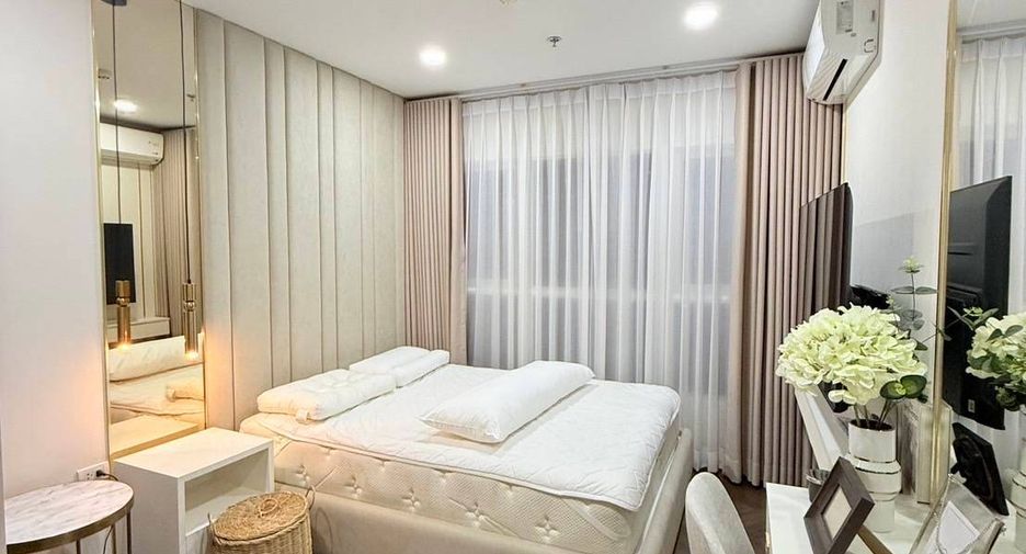 For rent 2 bedrooms condo in Bang Kapi, Bangkok