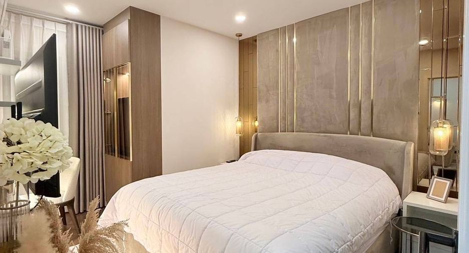 For rent 2 bedrooms condo in Bang Kapi, Bangkok