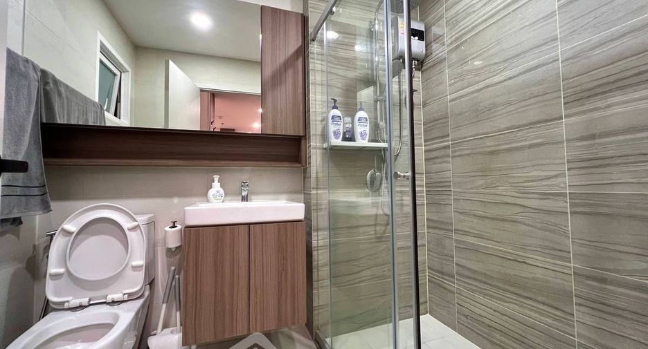 For rent 2 bedrooms condo in Bang Kapi, Bangkok