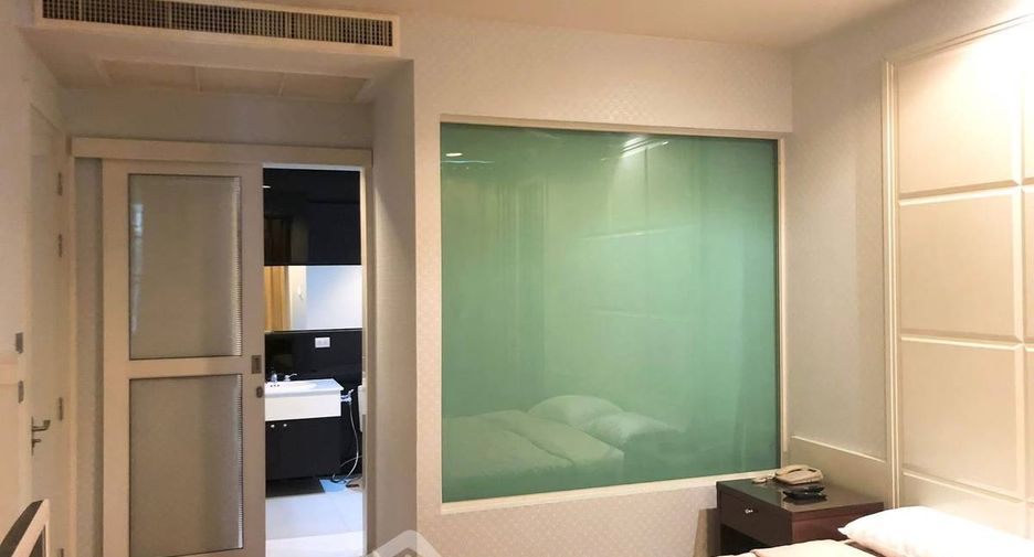 For rent 1 Beds condo in Pathum Wan, Bangkok