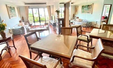 For rent 2 bedrooms condo in Yan Nawa, Bangkok