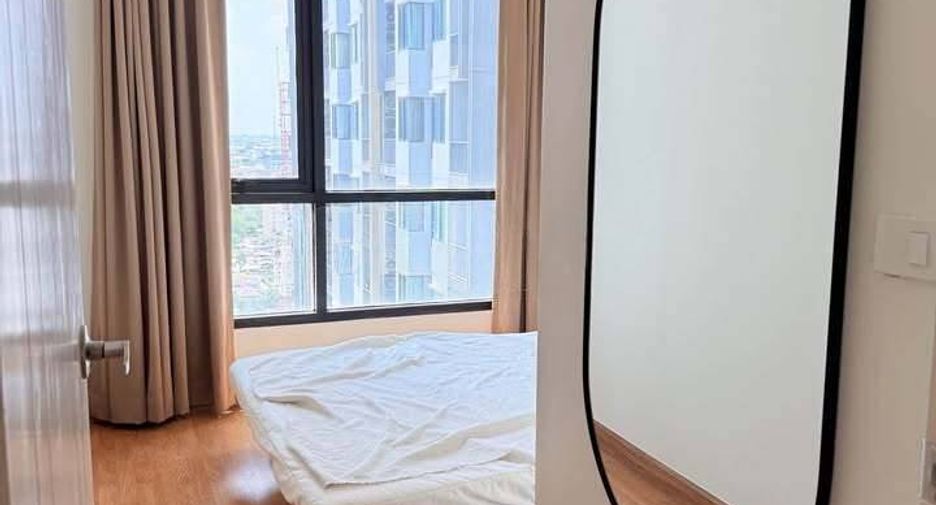 Condo en alquiler de 2 habitaciones en Phra Khanong, Bangkok