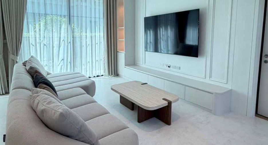 For rent 4 ベッドルーム house in Bang Kapi, Bangkok