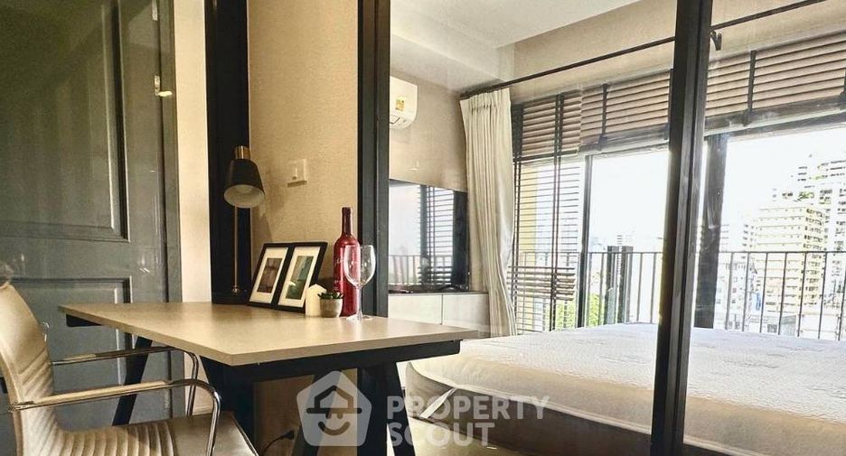 For rent 1 bed condo in Pathum Wan, Bangkok