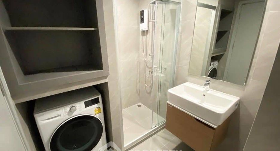 À louer 1 chambre condo à Bang Rak, Bangkok