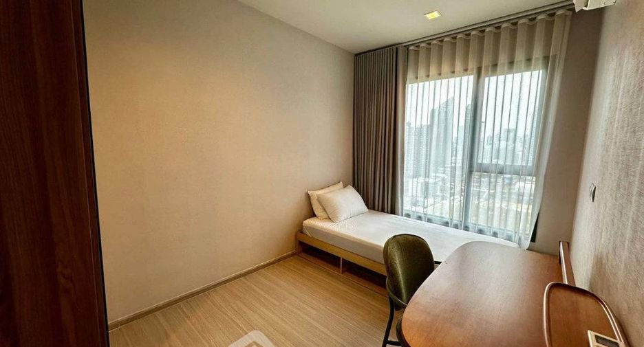For rent 2 ベッドルーム condo in Huai Khwang, Bangkok