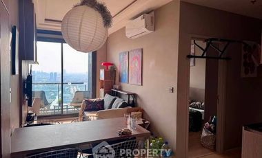 For rent 2 bedrooms condo in Phaya Thai, Bangkok