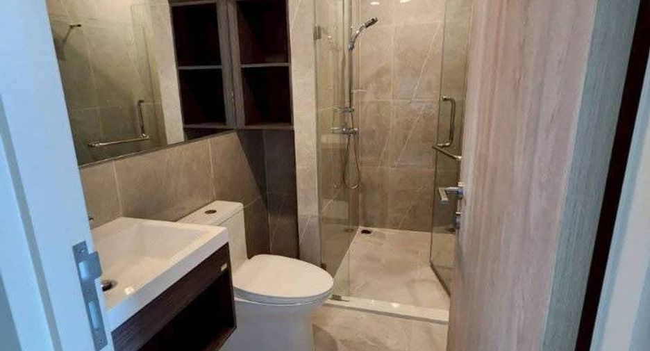 Wohnung zur Miete mit 2 Zimmer in Huai Khwang, Bangkok
