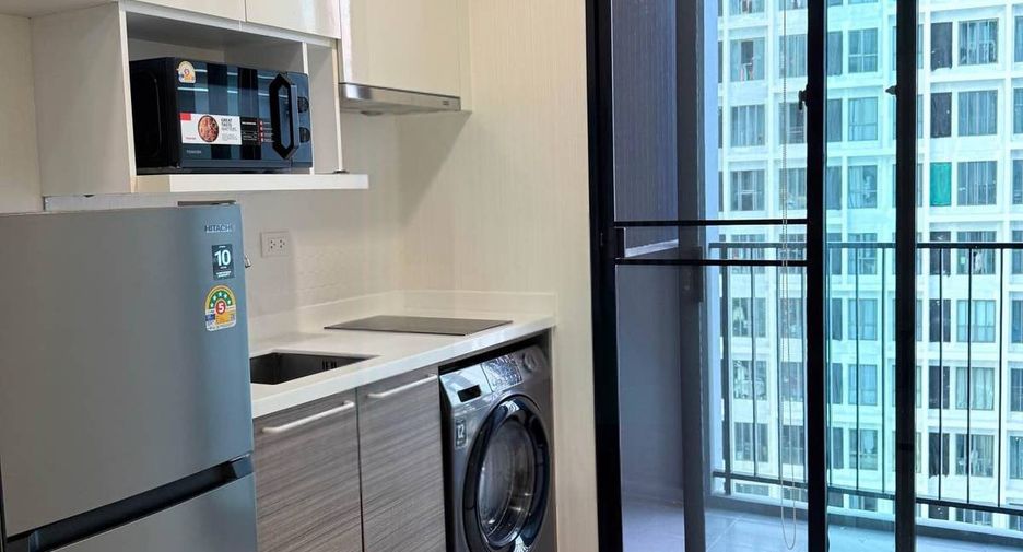 For rent 1 Beds condo in Huai Khwang, Bangkok