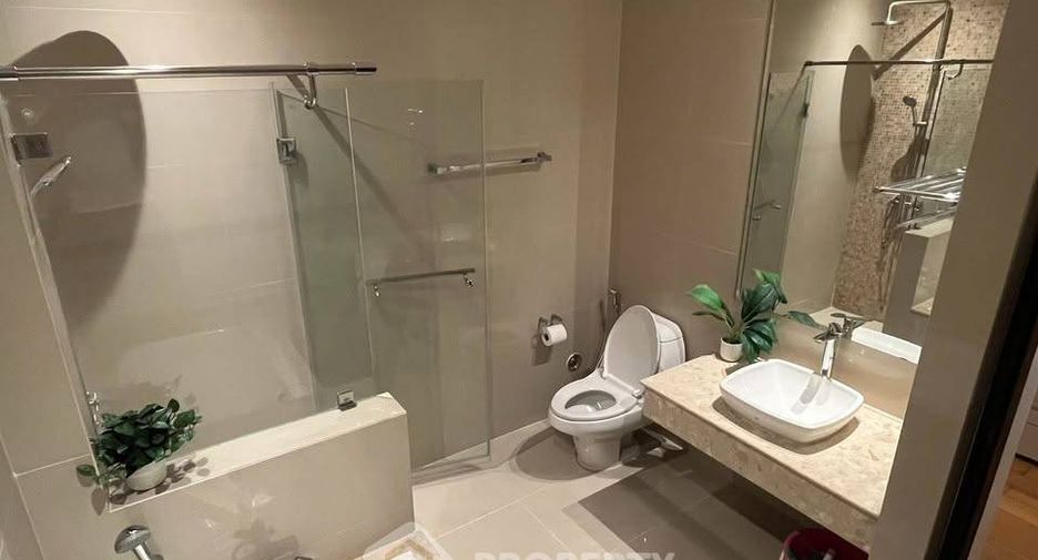 For rent 2 ベッドルーム condo in Khlong Toei, Bangkok
