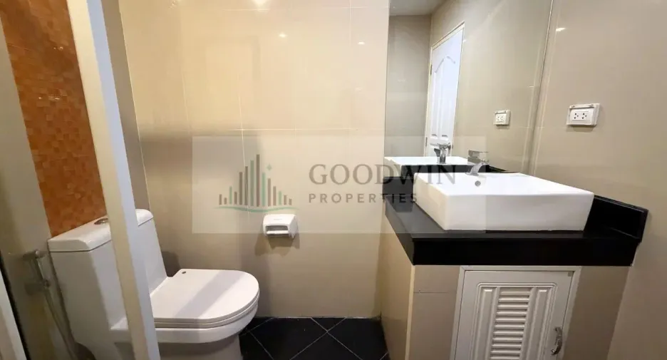 À louer et à vendre studio condo à East Pattaya, Pattaya