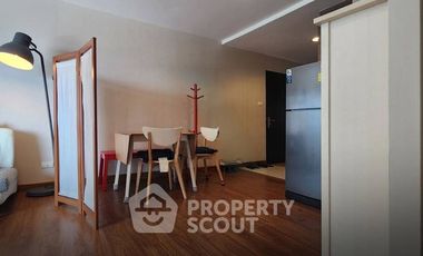 Condo en alquiler de 2 habitaciones en Huai Khwang, Bangkok