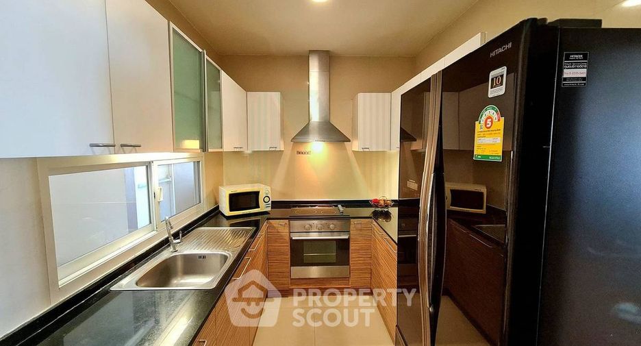 For rent 3 ベッドルーム apartment in Watthana, Bangkok