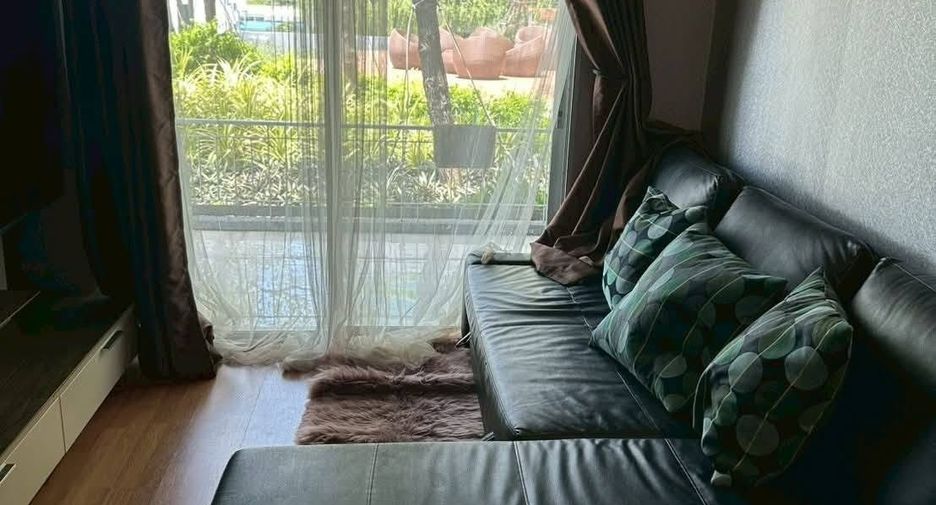For rent 1 bed condo in Yan Nawa, Bangkok