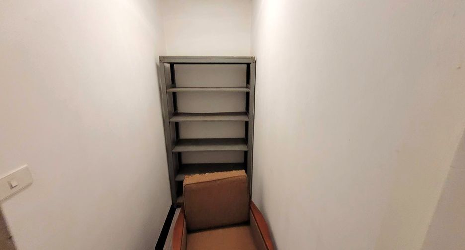 Condo en alquiler de 2 habitaciones en Khlong Toei, Bangkok