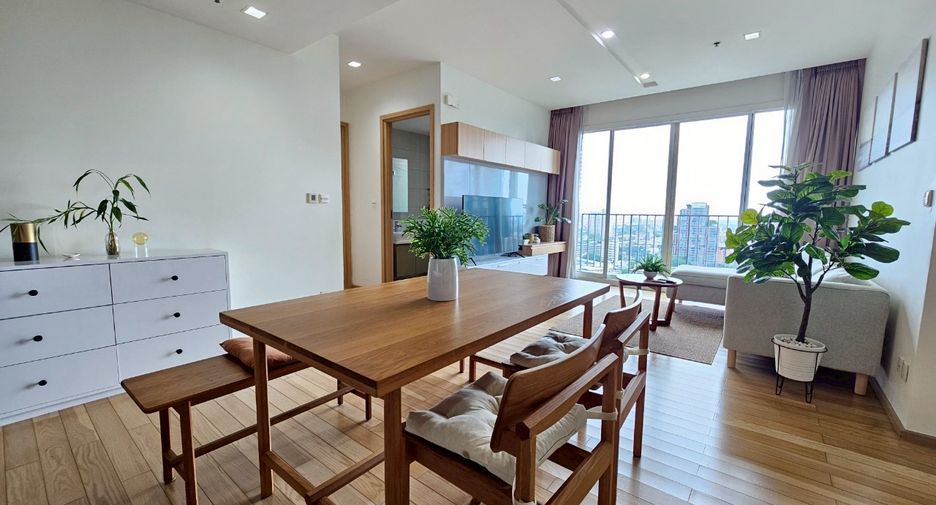 À louer 3 chambres condo à Khlong Toei, Bangkok
