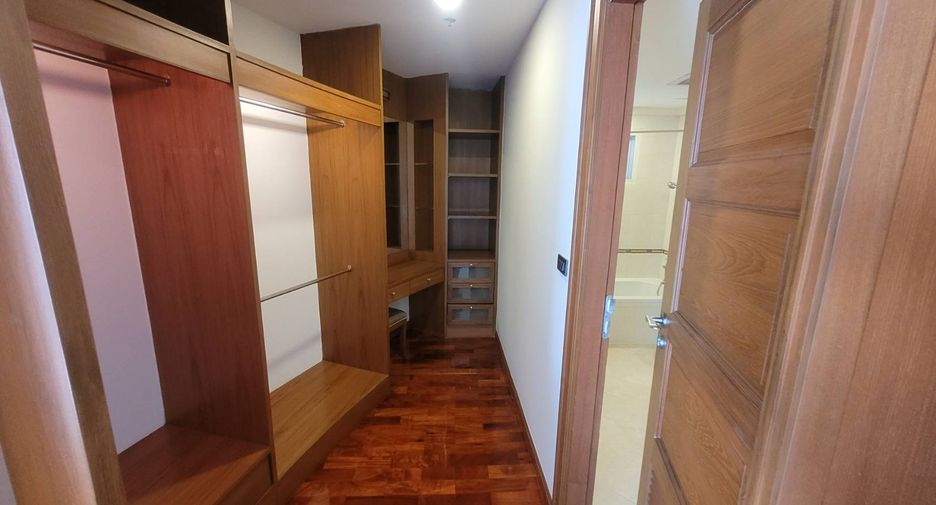 出租 3 卧室 公寓 在 Khlong Toei, 曼谷