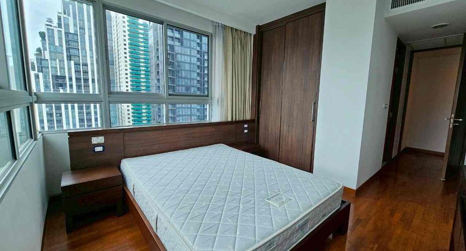 À louer 3 chambres condo à Watthana, Bangkok