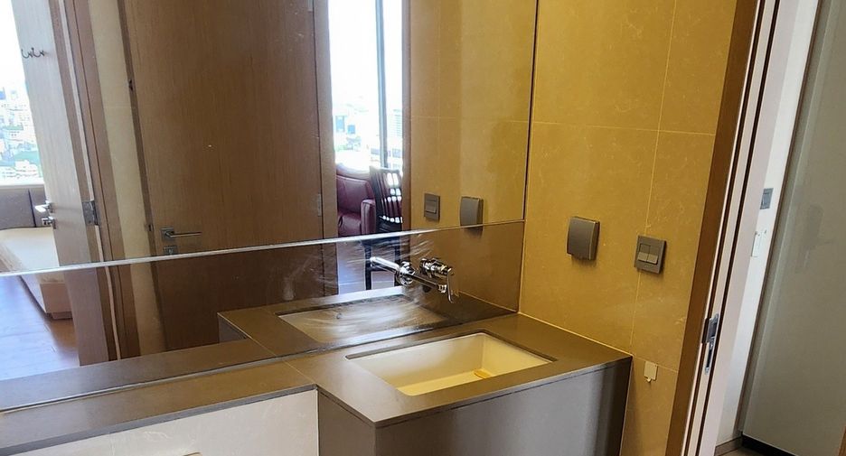 Condo en alquiler de 2 habitaciones en Watthana, Bangkok