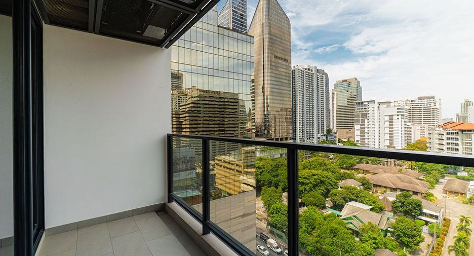 For rent 2 ベッドルーム condo in Watthana, Bangkok