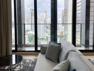 For rent 2 bedrooms condo in Pathum Wan, Bangkok