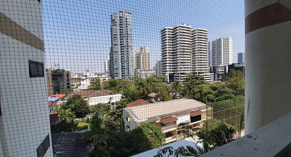 À louer 3 chambres condo à Watthana, Bangkok