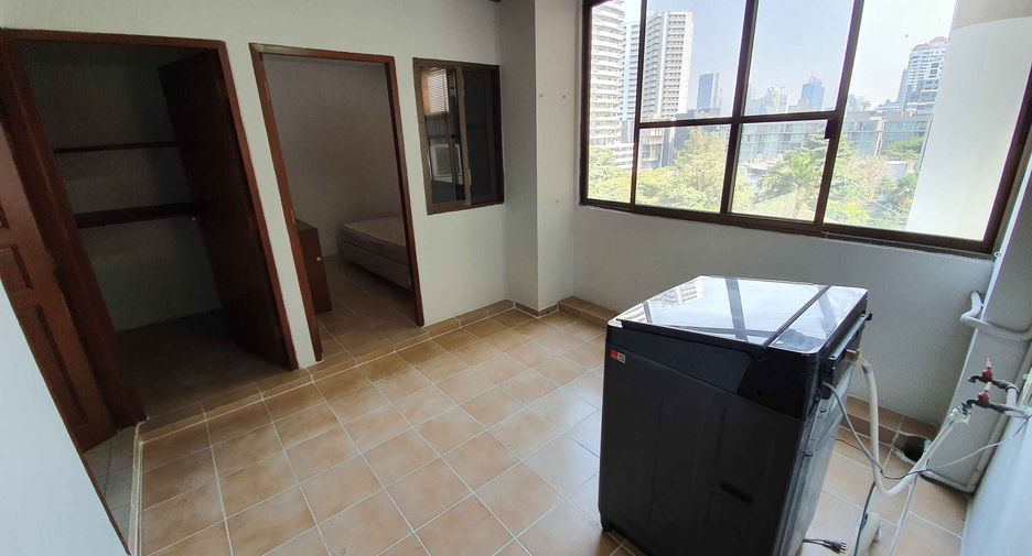 À louer 3 chambres condo à Watthana, Bangkok