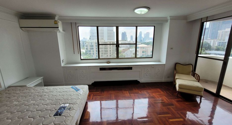 À louer 3 chambres condo à Watthana, Bangkok