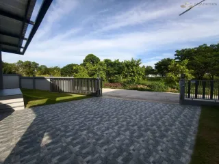 出租 3 卧室 独立屋 在 Bang Lamung, Chon Buri