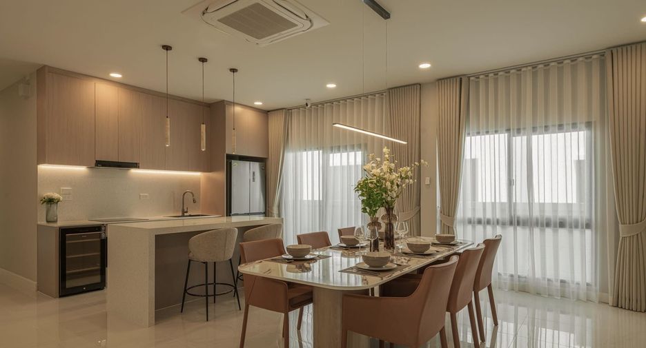 For rent 4 bedrooms house in Bang Phli, Samut Prakan