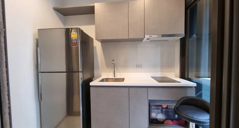 For rent 1 Beds condo in Huai Khwang, Bangkok