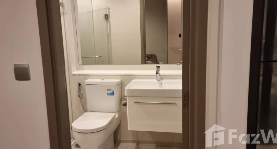 For rent 1 Beds condo in Huai Khwang, Bangkok